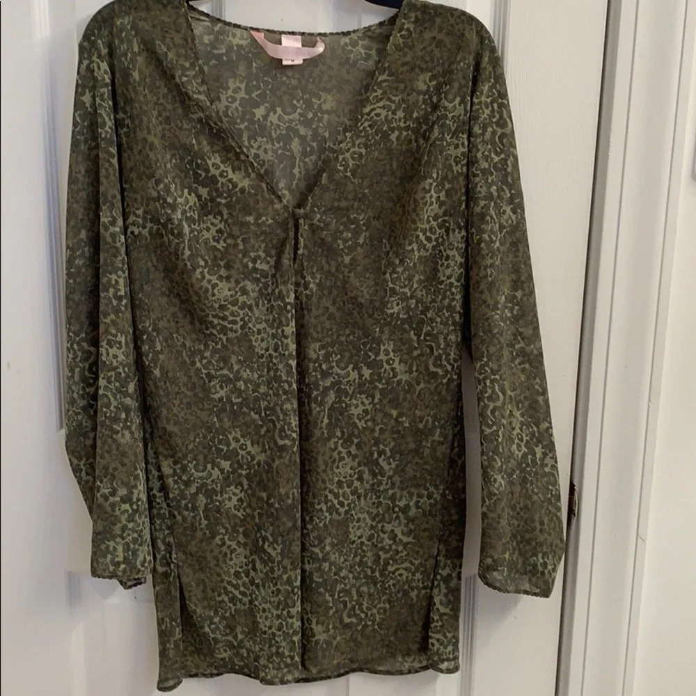 Victoria’s Secret Swim Cover Up size Medium - Picture 2 of 7